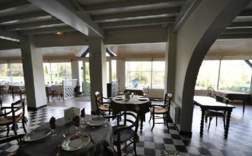 Au Bon Coin Hotel Lurbe-Saint-Christau Exterior photo